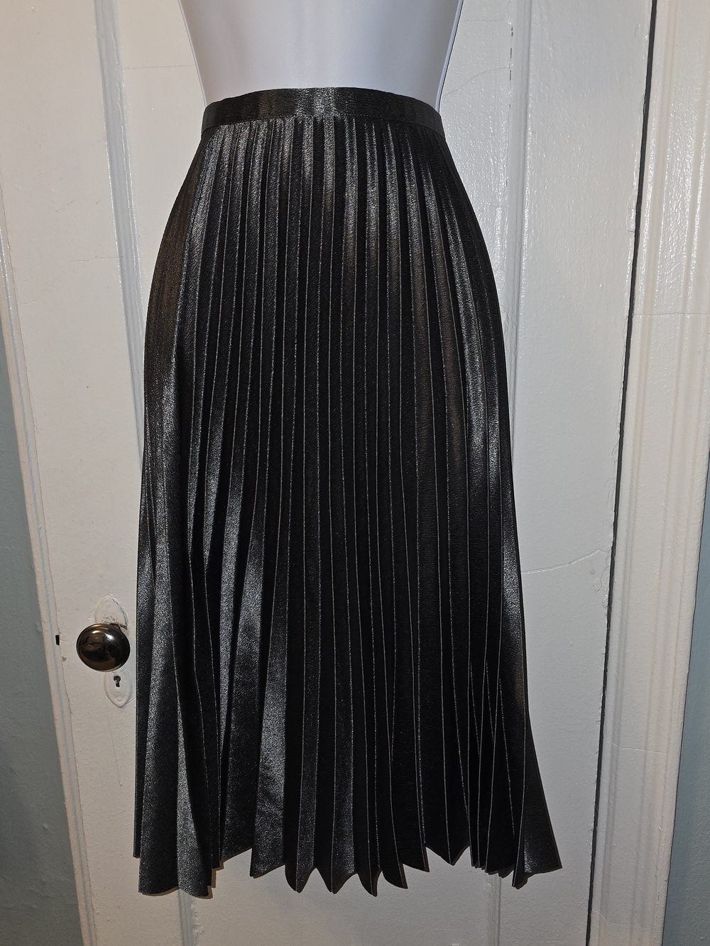 Banana Republic Shimmery Black Pleated Midi Skirt